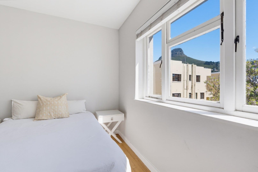 2 Bedroom Property for Sale in Gardens Western Cape